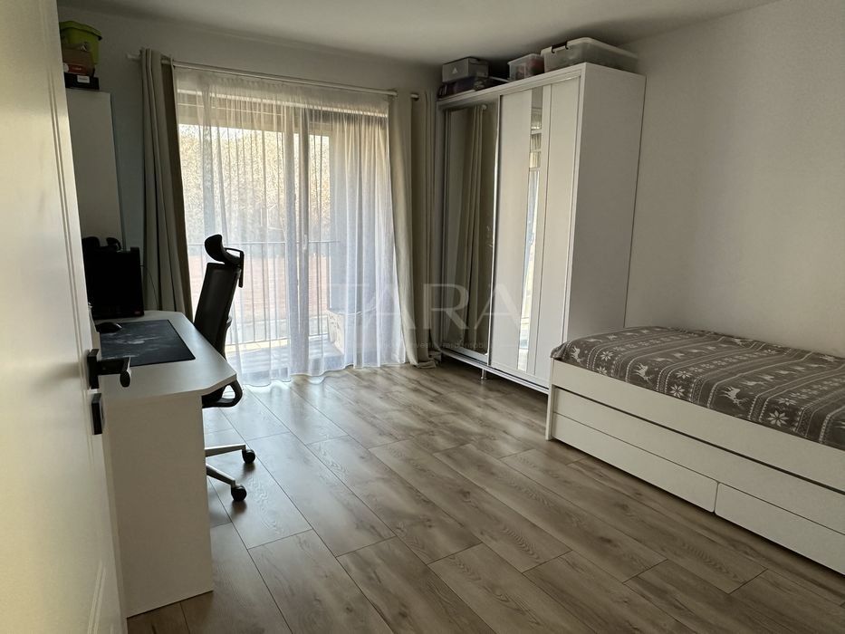 Casă Modernă în Liniștea Naturii - Poză 4