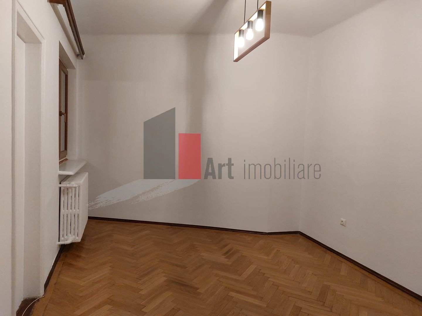 Apartamentul "REHEGUA" , P-ta Rosetti, bloc stradal, renovat complet - Poză 9