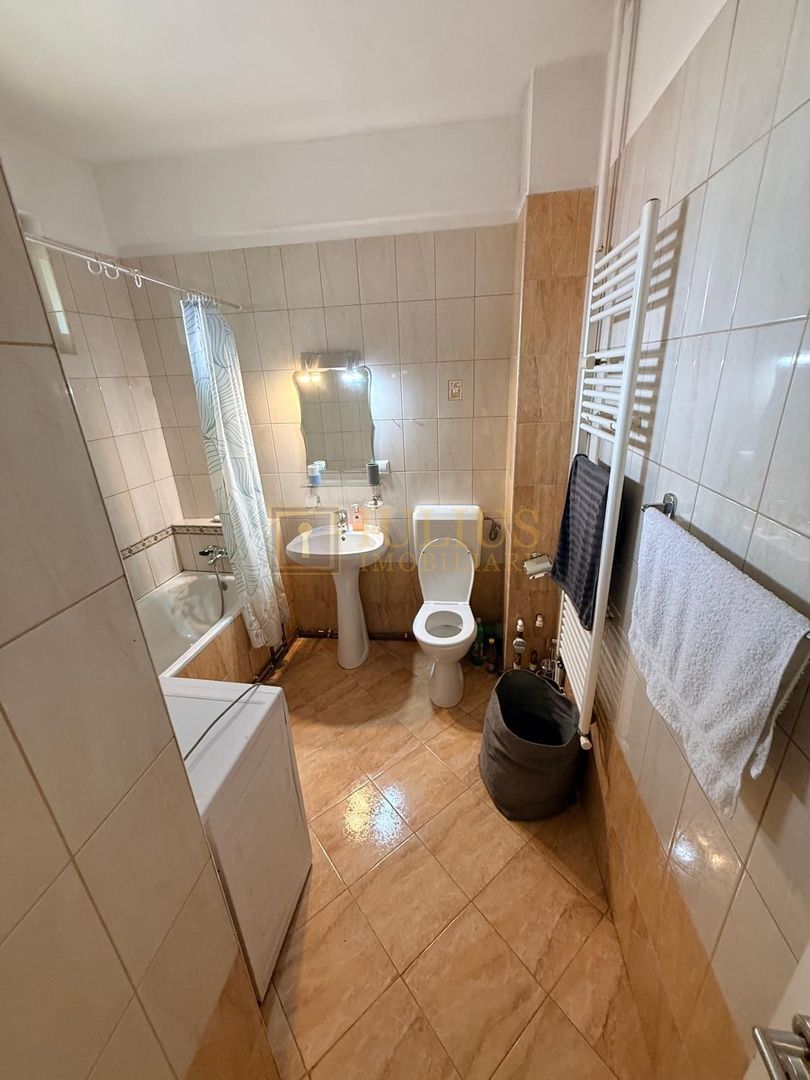 2 camere| FABRIC| loc de parcare| 2 balcoane| apartament superb| - Poză 12