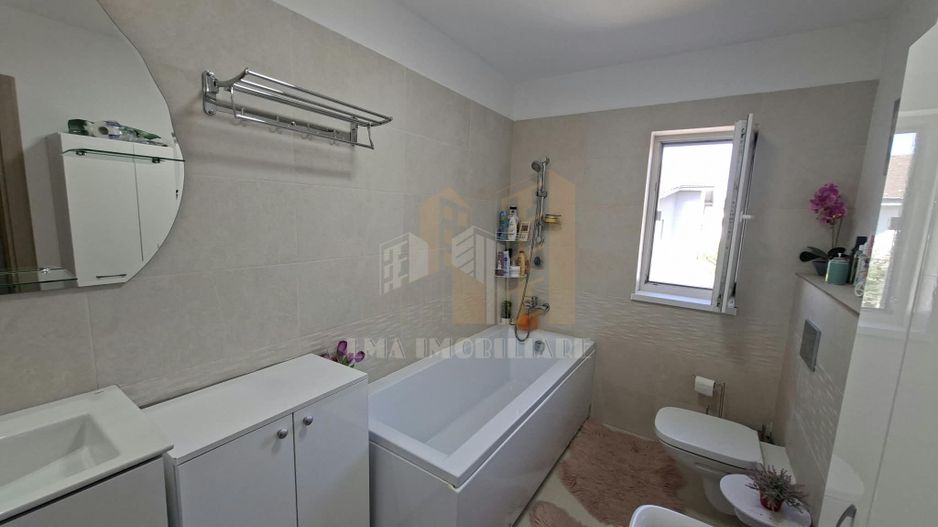 Casa insiruita Sanpetru strada Macesului Brasov - Poză 26