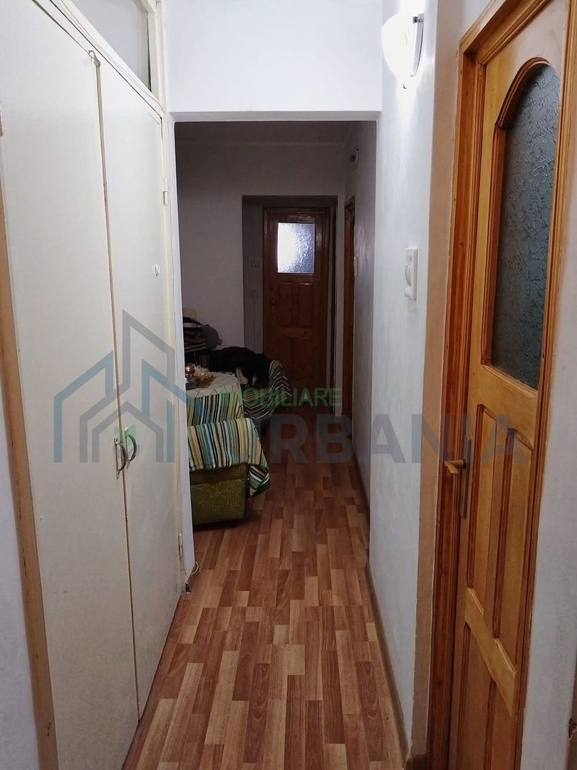 Cameră de închiriat în apartament - 150 de euro - Poză 2