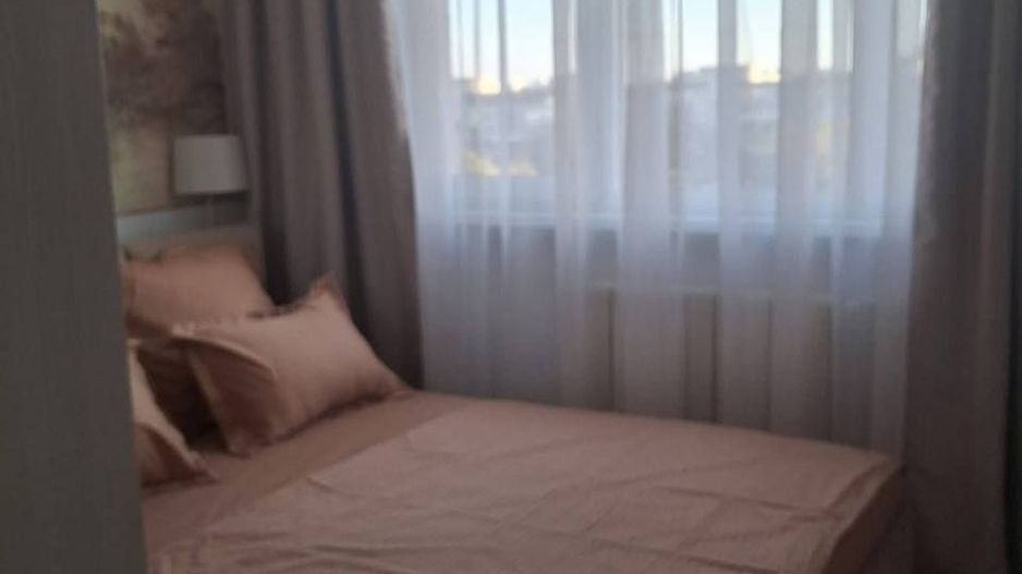 Apartament 3 camere de vanzare - Poză 2