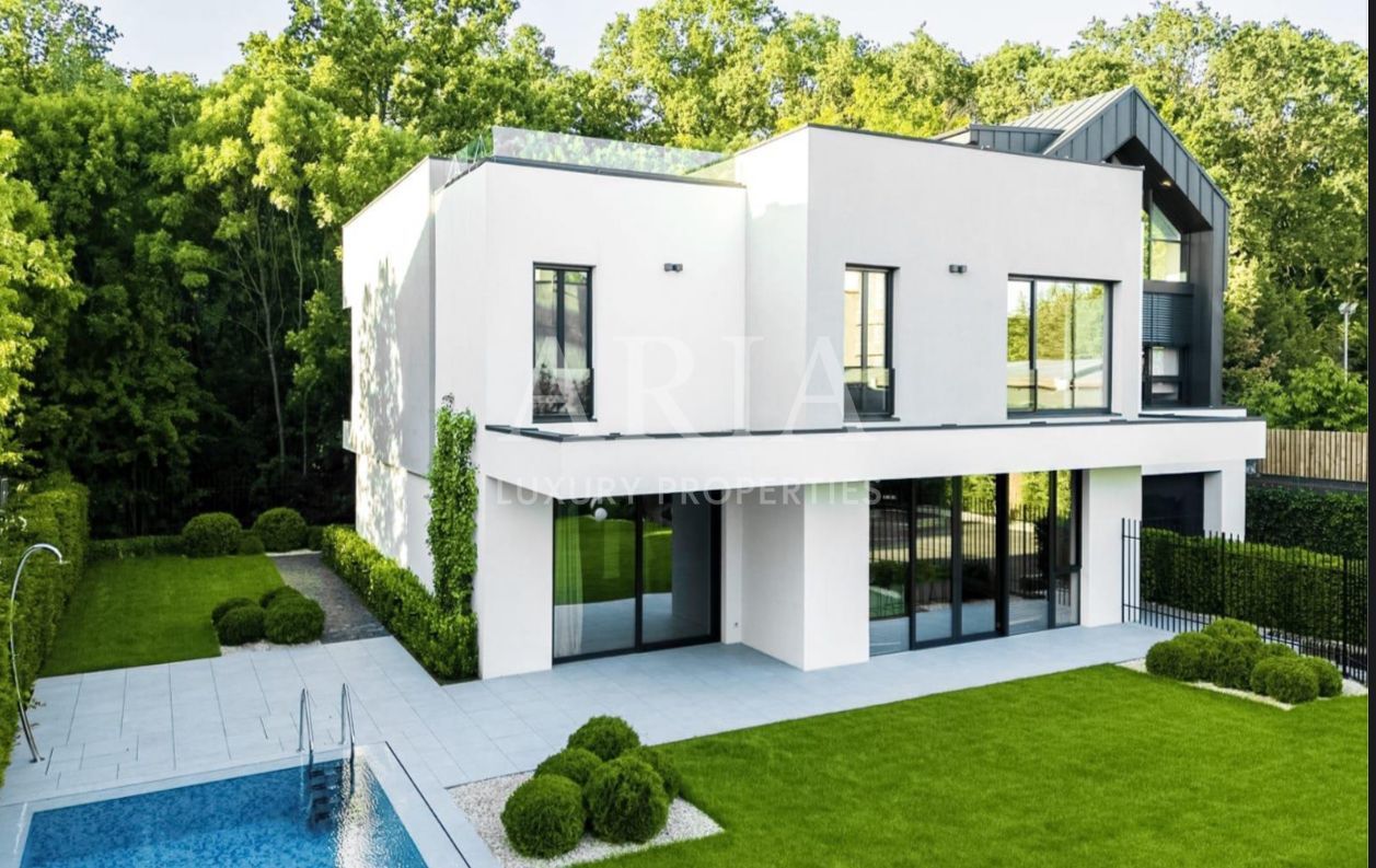 2025 Arhitectură minimalistă. Eleganță fără compromis. – PIPERA - Poză 10