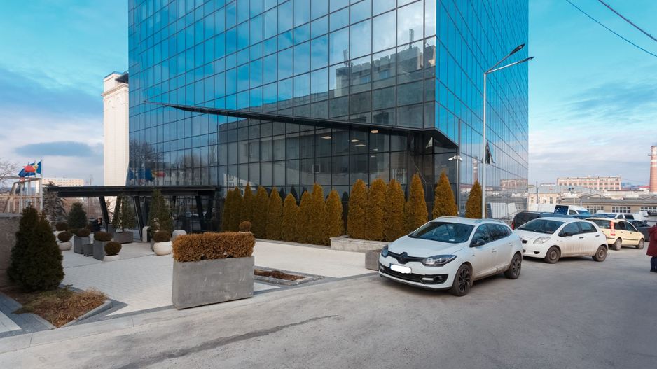 Spațiu Comercial. Business Centrul ROYAL TOWER - Poză 14