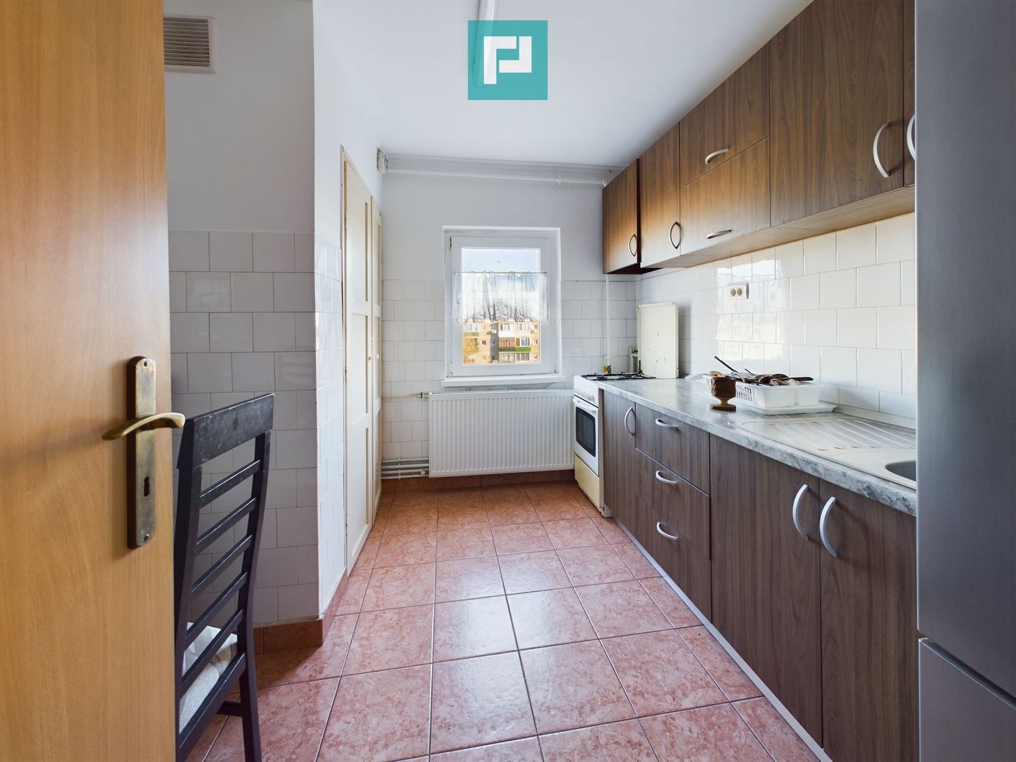 Apartament de închiriat cu 3 camere în Micalaca - Poză 7