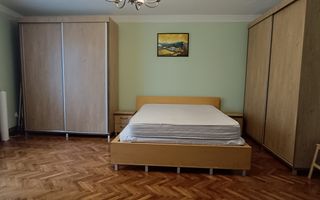 Apartament cu suprafata de 110mp-zona colinei - Poză 10