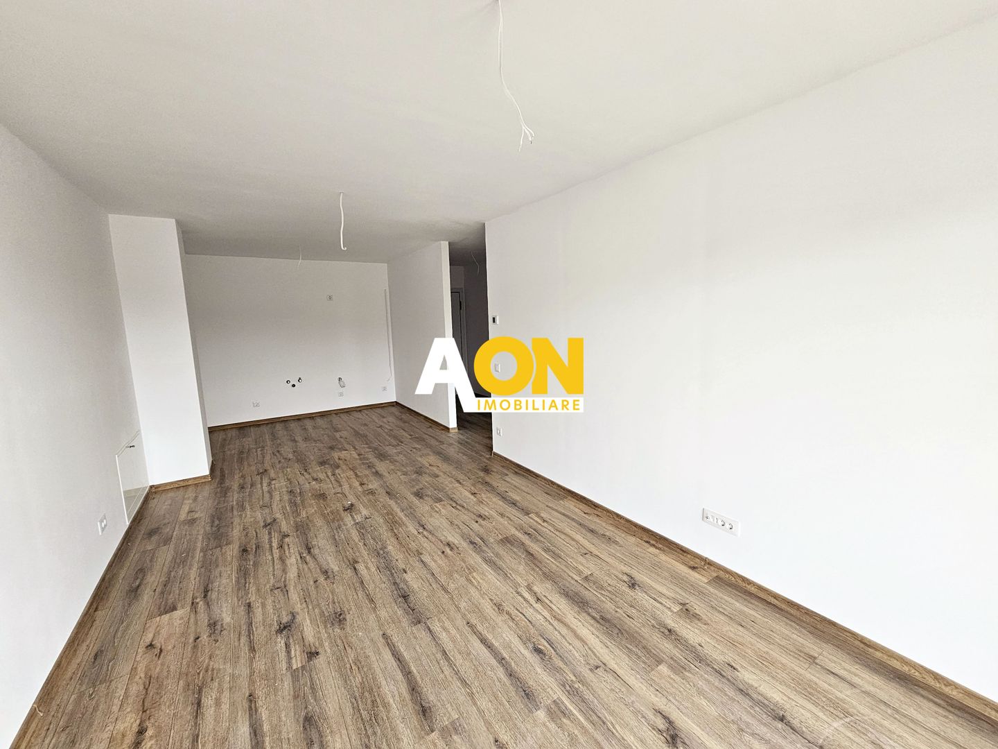 Apartament 2 camere, cu parcare subterana, bloc nou - Poză 4