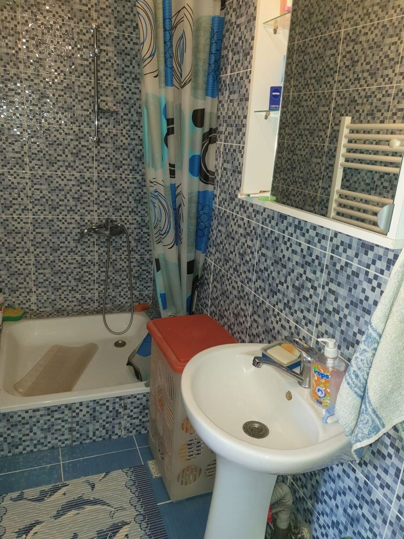 Casa individuala cu 3 camere si 1200 mp teren - zona Mehala - Poză 6