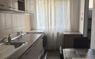 Apartament 3 camere - Traian , zona Garii - Poză 1