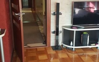 Apartament Spațios de 4 Camere în Andrei Mureșanu - Poză 3