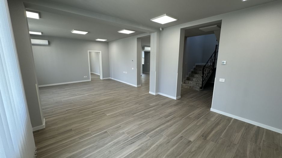 Spatiu de birouri - Poză 6