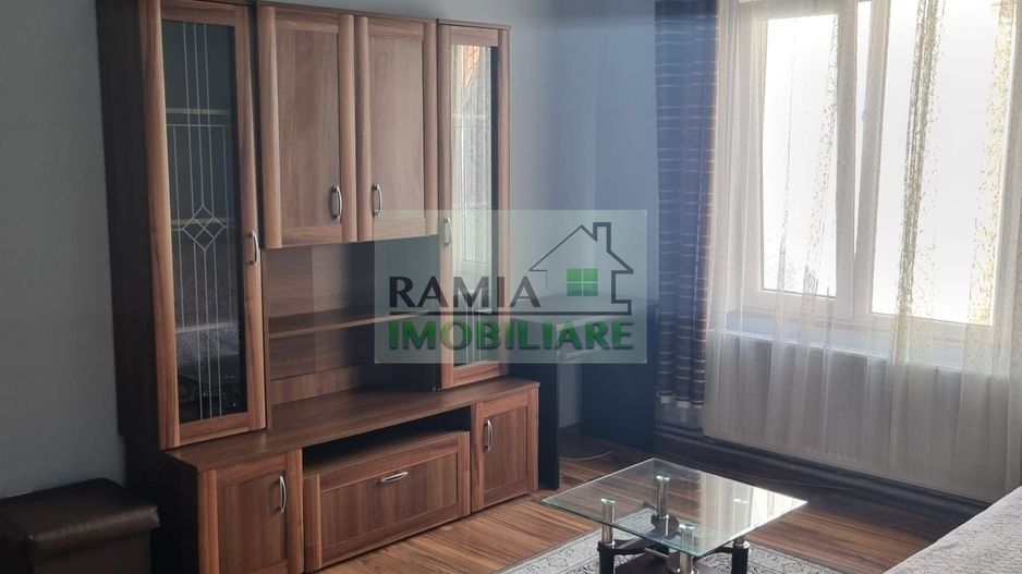 Apartament 2 camere de închiriat în Piața Sfatului, Centrul Istoric - Poză 7