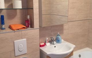 APARTAMENT  ZONA  COLENTINA - Poză 7