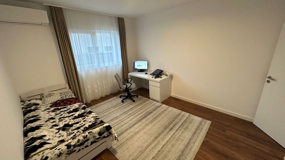 Apartament in vila cu curte  Dumbravita - Poză 8
