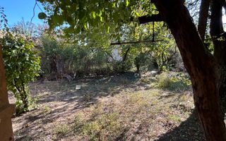 Teren 480 cu casa de 3 camere demolabila ( sau renovabila) sector 1 - Poză 2