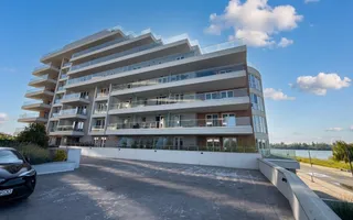 Apartament lux cu vedere panoramică la Lacul Cernica - Poză 13