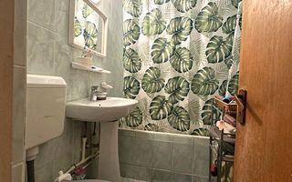 Ap.3 camere semidec. et. 6/10, piața Matei Ambrozie - Poză 3