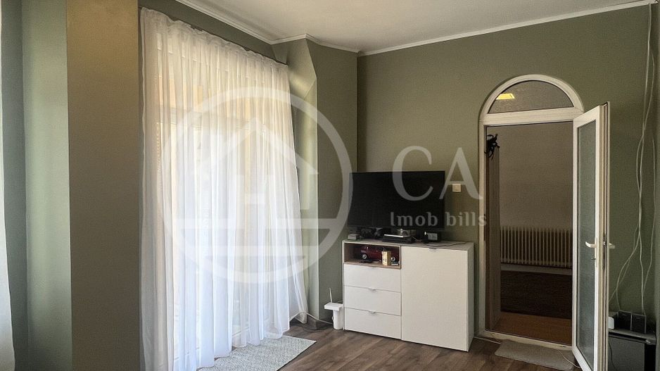 Casa cu 5 camere de inchiriat zona Centrala Oradea - Poză 13