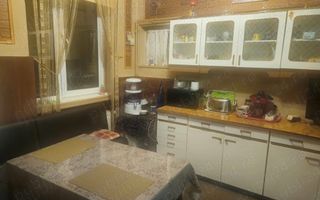 Apartament 4 camere  zona Sinaia - Poză 2