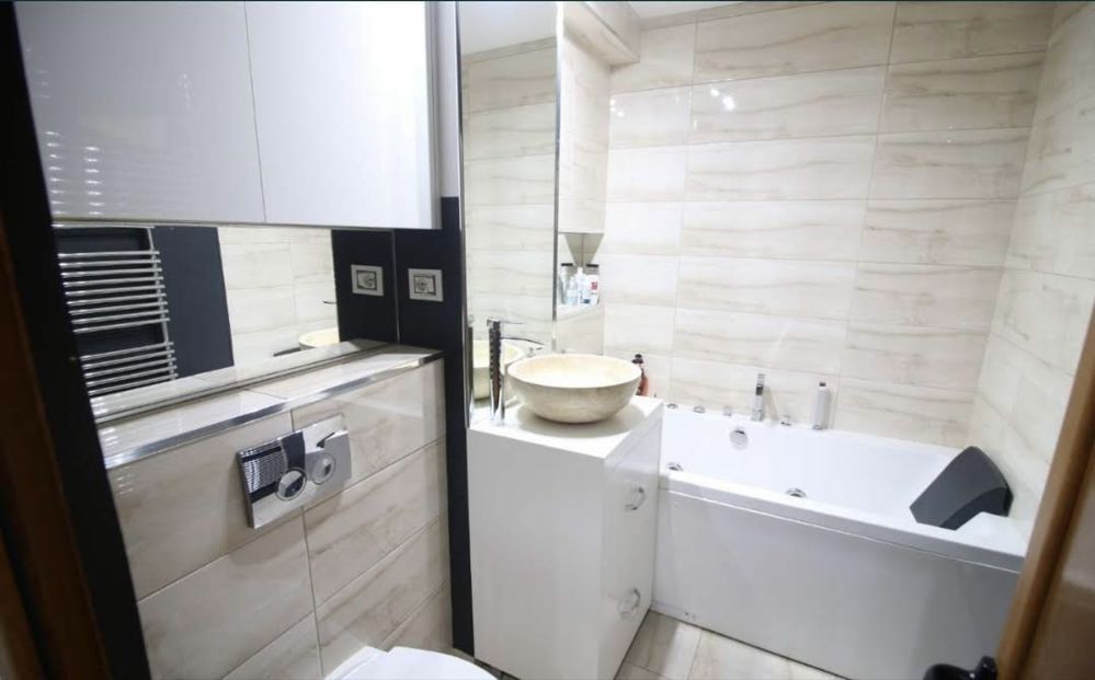 De inchiriat apartament 2 camere decomandat - 67 mp - Micro 21 - Poză 5