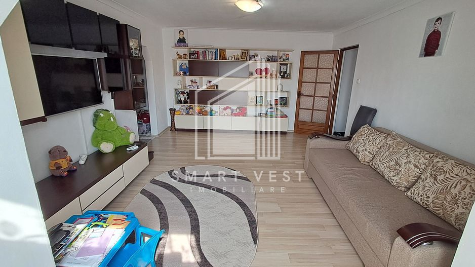 Apartament 3 camere | Etajul 3 | Zona Micro 16 - Poză 3