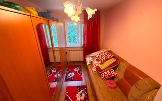 Apartament cu 3 camere - Craiovita Noua - etaj intermediar - Poză 4