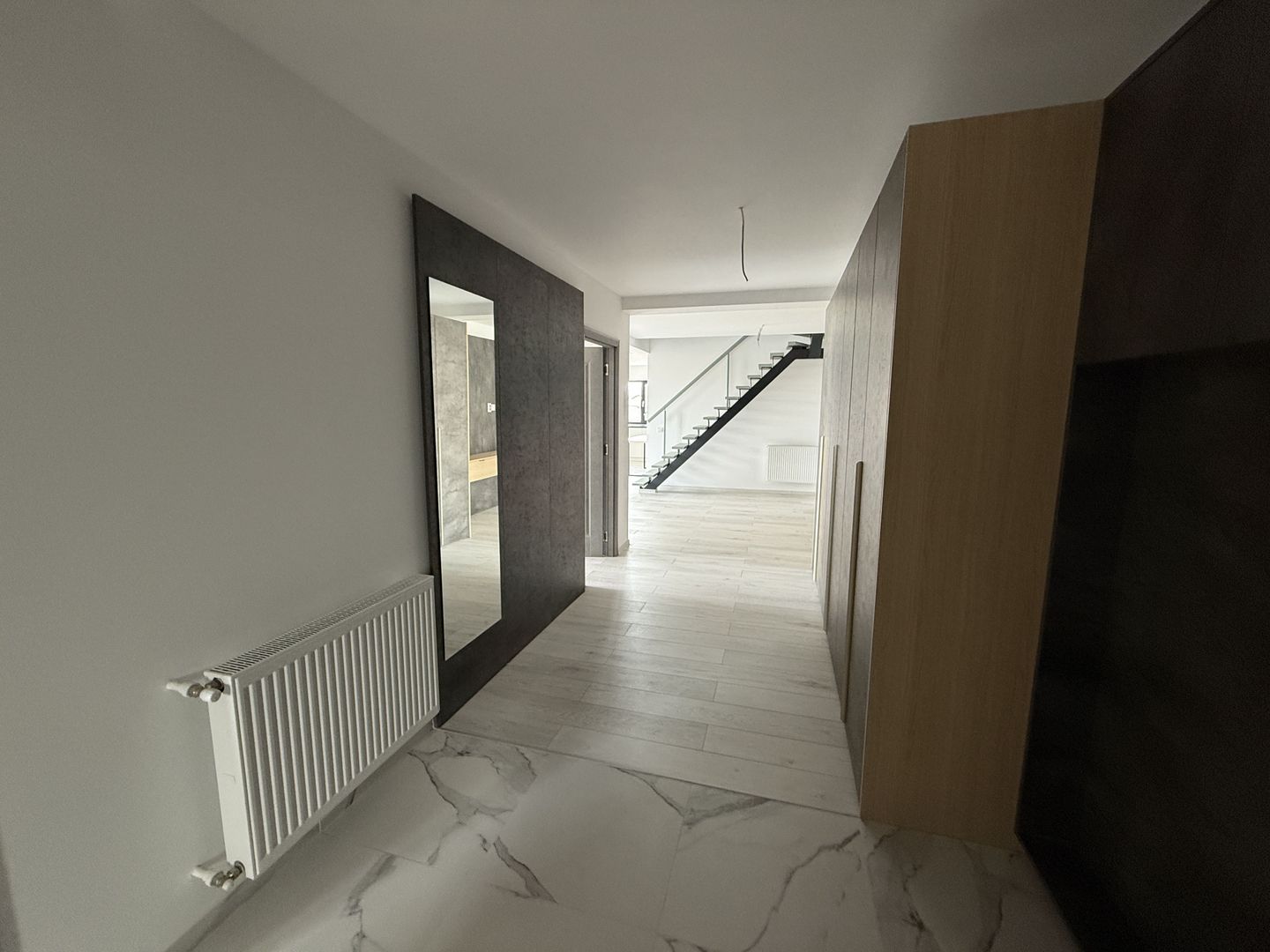 Apartament Premium de Vânzare – Cartier Izvor - Poză 2