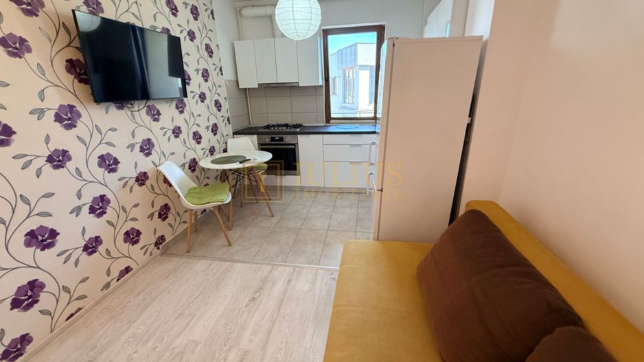 2 camere| Torontalului| apartament superb| loc parcare| - Poză 3