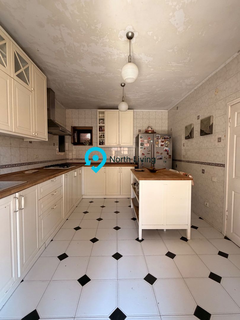Vilă de vânzare în Sector 4 - 323 mp utili - 10 camere - Giurgiului - Poză 28