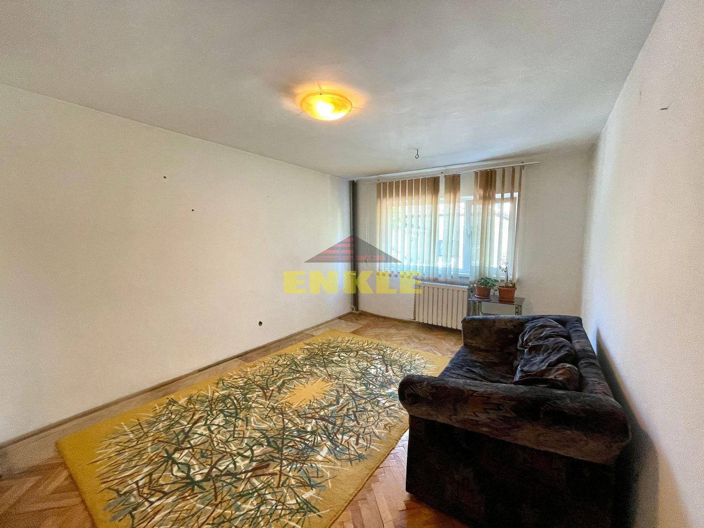 De vanzare apartament cu doua camere decomandat, zona Bazar - Poză 6