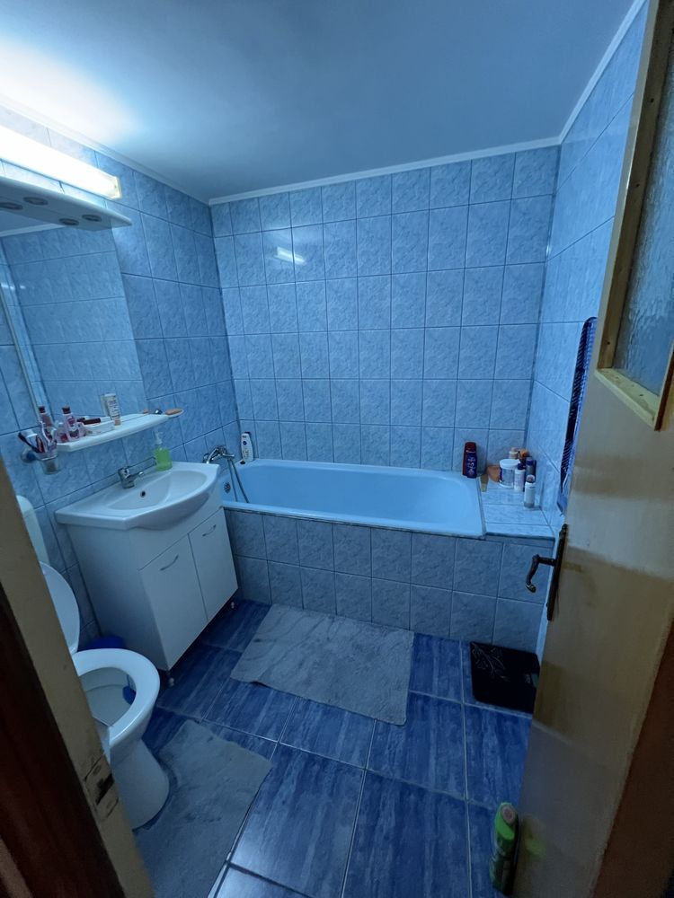 Vanzare apartament 3 camere, 2 bai, bloc 1983, Titan-Fizicienilor - Poză 6