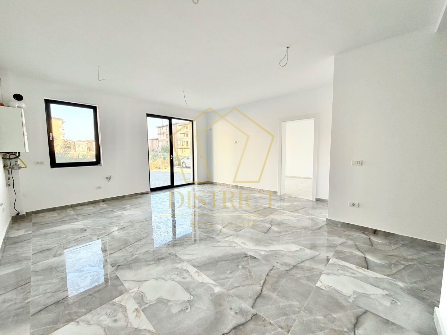 Apartamente cu 2 camere finalizate in Giroc langa ESO. - Poză 2