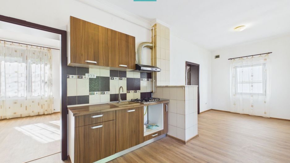 Casă cu 2 camere de închiriat – Arad. - Poză 5