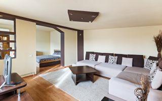 Casa P+M, 5 camere si spatiu comercial stradal , teren 252mp - Poză 13