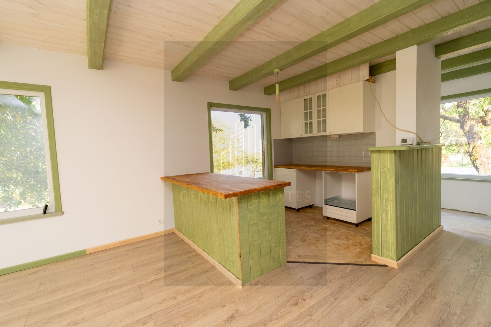 Casa de vacanță din Tohănița – locul unde muntele întâlnește liniștea - Poză 3