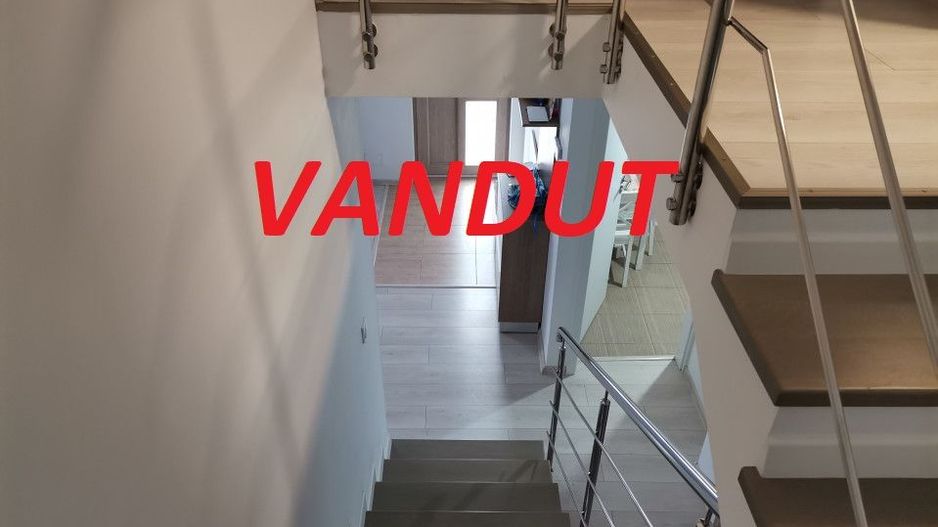 Vanzare vila Trivale - Poză 1