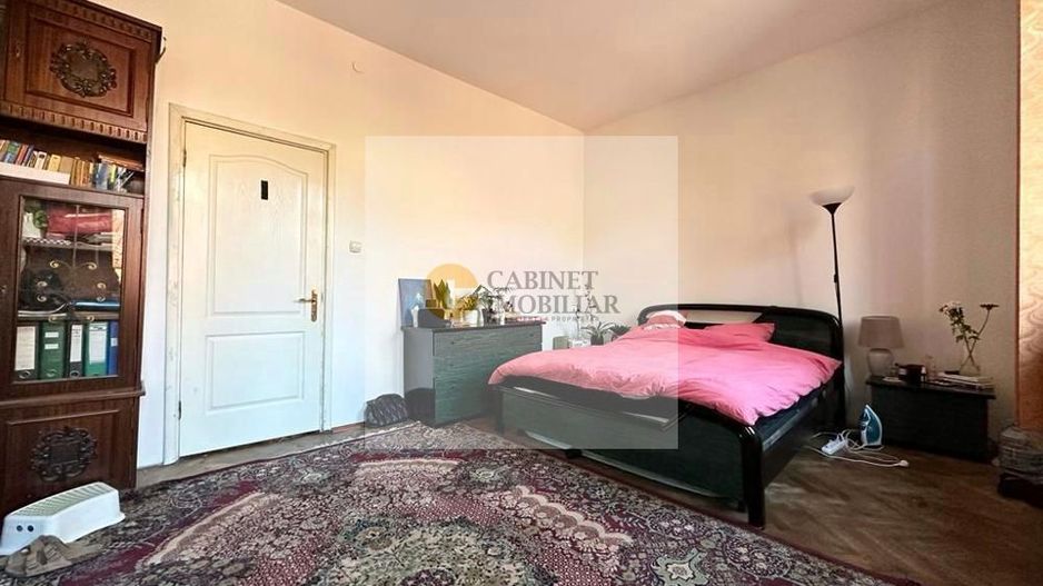 Apartament in vila | 2- 5 camere | Unirii | 150mp - Poză 2