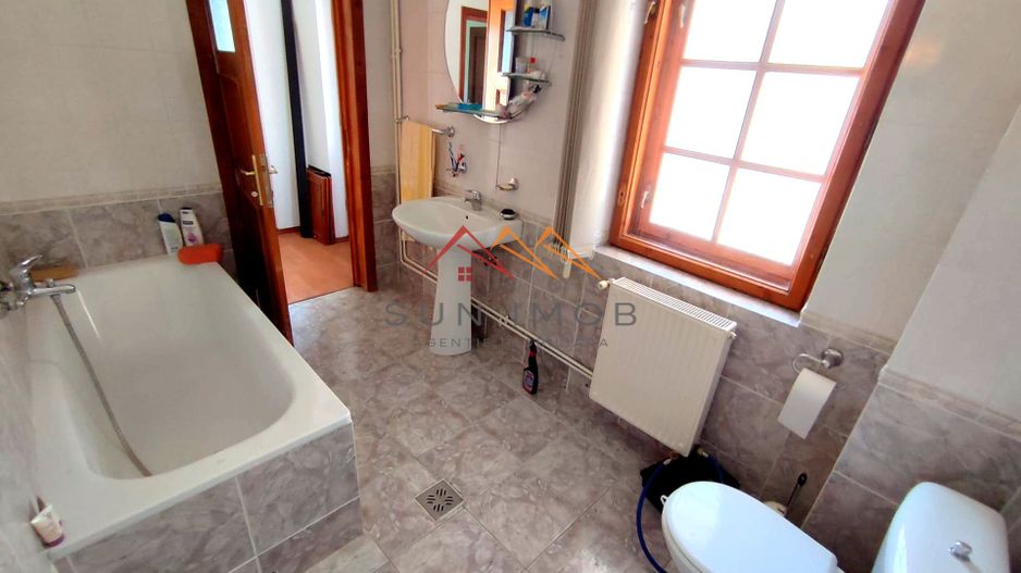 VILĂ DE VÂNZARE | CORNU DE JOS | 2.392 MP TEREN | PISCINĂ | 250.000 - Poză 12