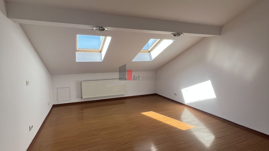 Apartament 3 camere tip Duplex Cartierul Latin - Poză 16