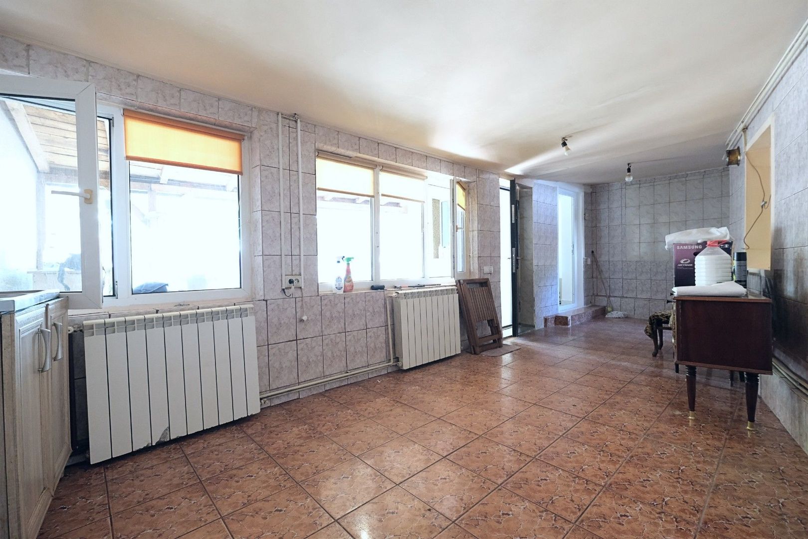 LACUL TEI - Tei Toboc, imobil teren 200 mp. plus casa din caramida - Poză 4