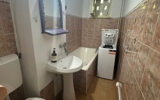 Apartament cu două camere de închiriat, etaj 1, zona Piața Voievozilor, Alexandru, Iași - Poză 4