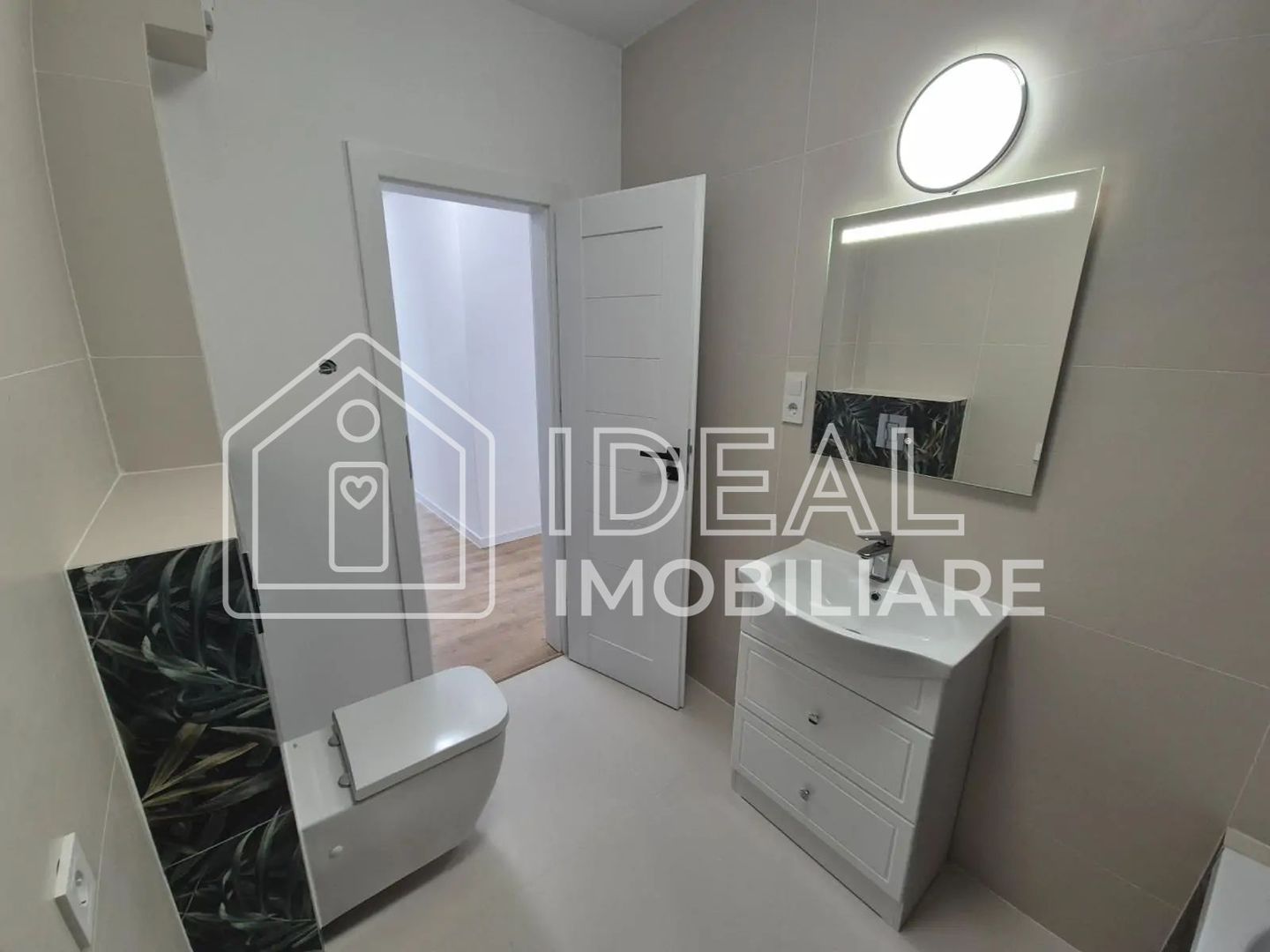 🏡 Apartament 3 camere și balcon- LA CHEIE, zona Calea Surii Mici - Poză 6