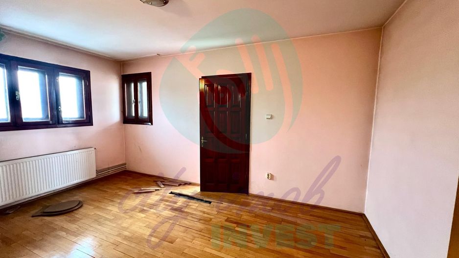 Imobil P+1+M | Oportunitate investiție | Locuință, clinică sau birouri | Carol - Poză 4