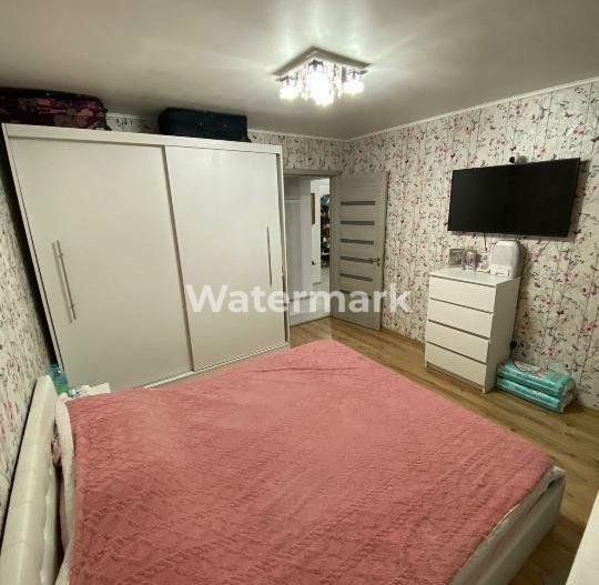 Vând apartament cu 3 camere Mobilat/Utilat in zona Km 4-5 - Poză 4