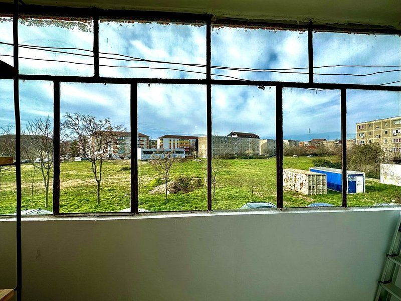 Apartament cu 4 camere zona Aradului - Poză 15