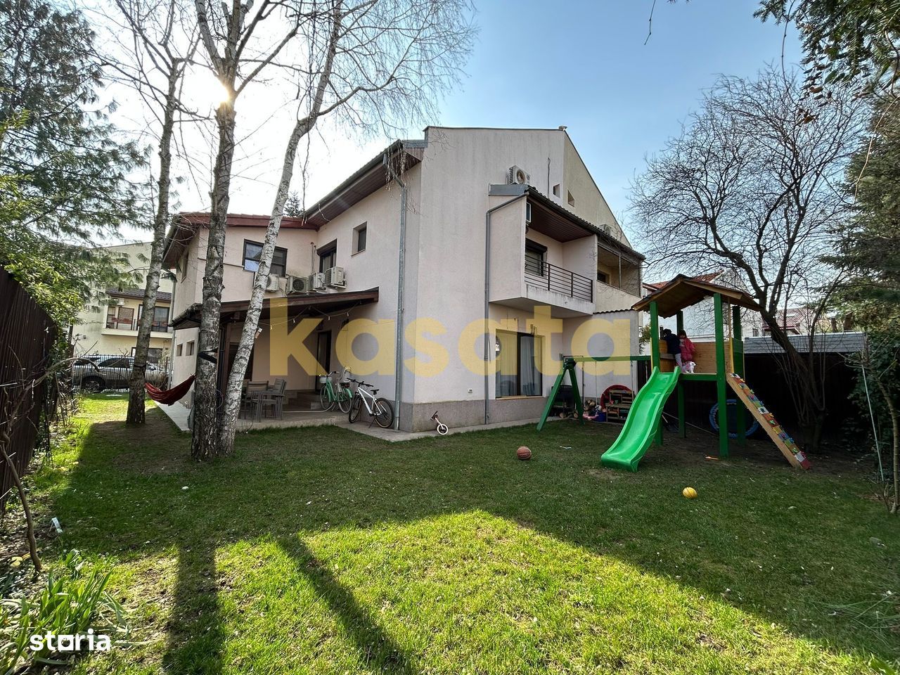Oportunitate! Casă spațioasă 5 camere în Bucureștii Noi - Poză 2