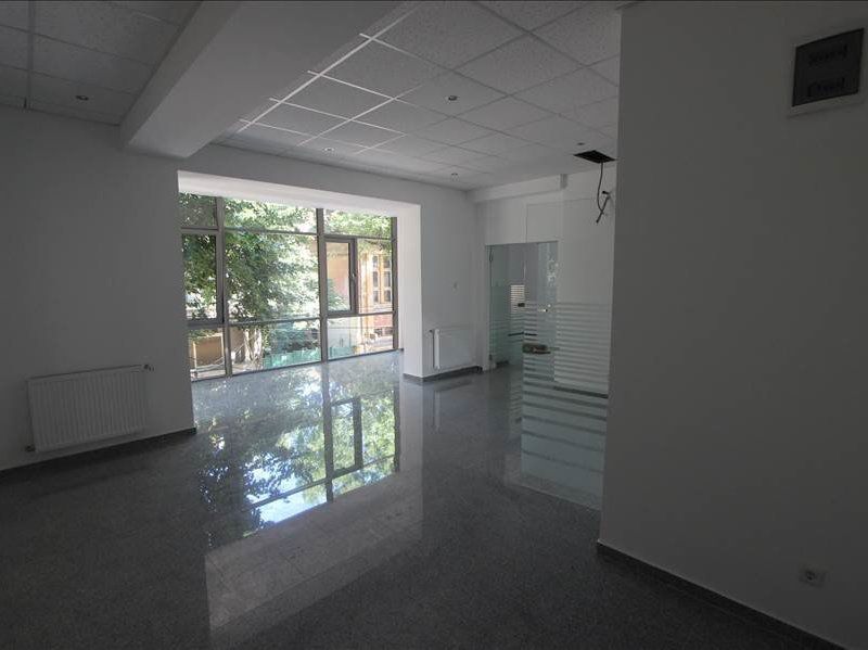 Spațiu de birouri de 100mp de închiriat în zona Central - Poză 2