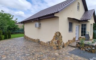 Vila noua, P+M, teren 350 mp - zona Bariera Traian - COMISION 0% - Poză 11