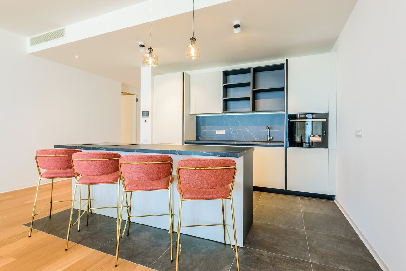 Apartament de lux cu vedere la mare în Mamaia - Poză 3