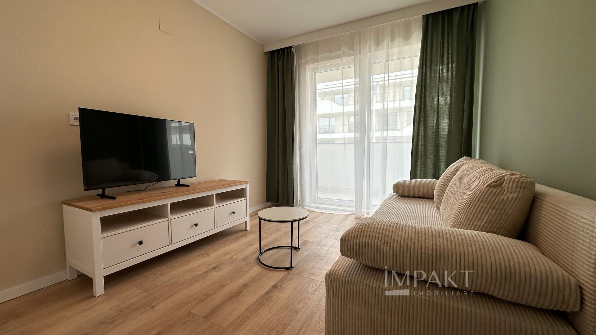 Apartament la cheie, 2 camere, balcon 10 mp – Eroilor, Floresti! - Poză 8